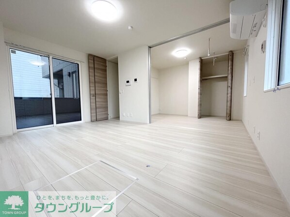 レジデンス新宿の物件内観写真